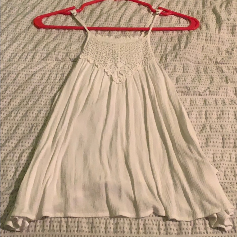 White tank